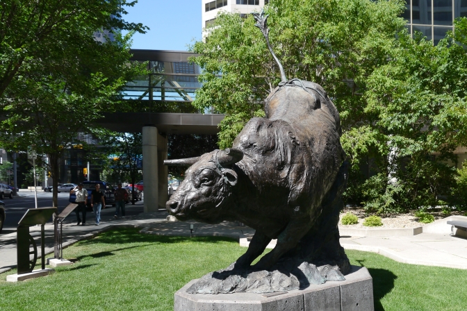 Outlaw-bull-scuplture-in-Calgary